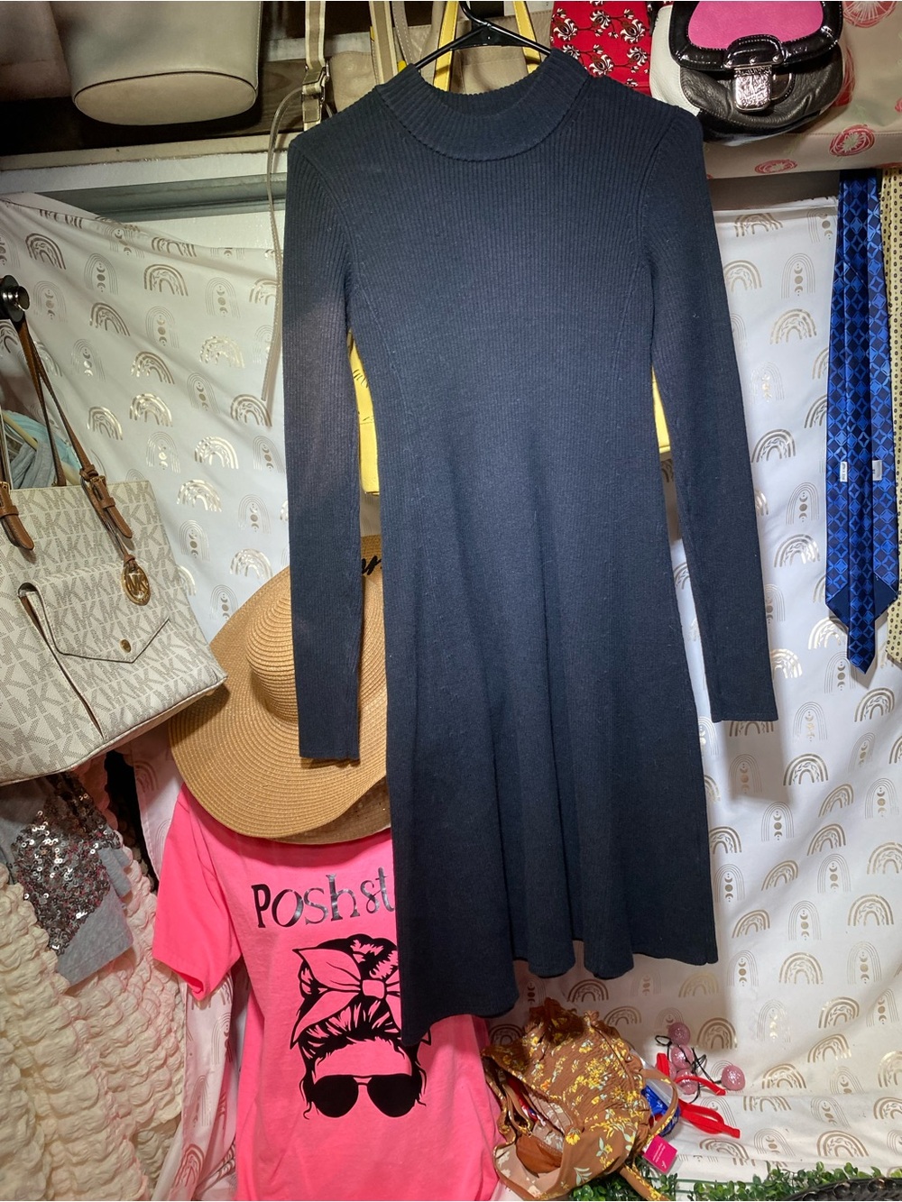 GAP Black Long-Sleeve Ribbed Fit-and-Flare Midi Dress